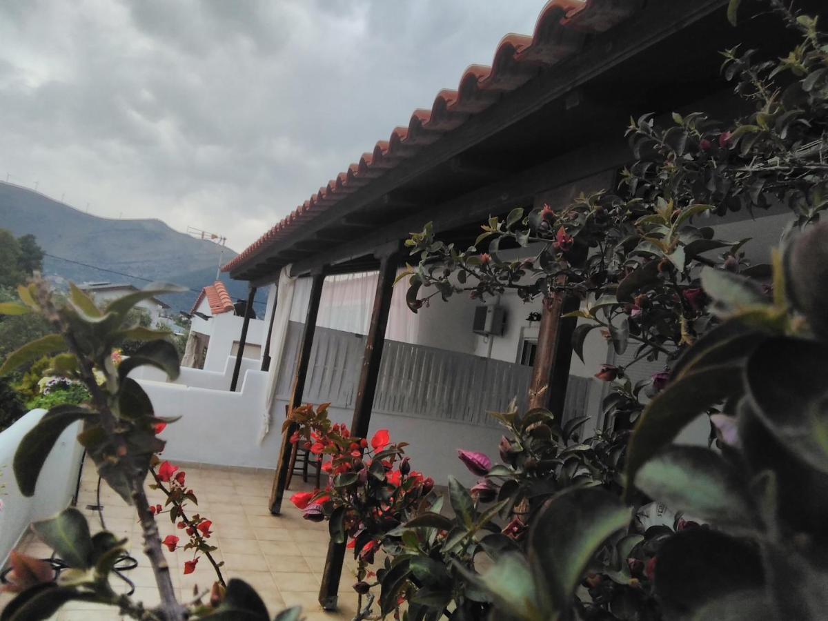 Maison d'hôtes Meli-Ios à Almiropótamos Extérieur photo